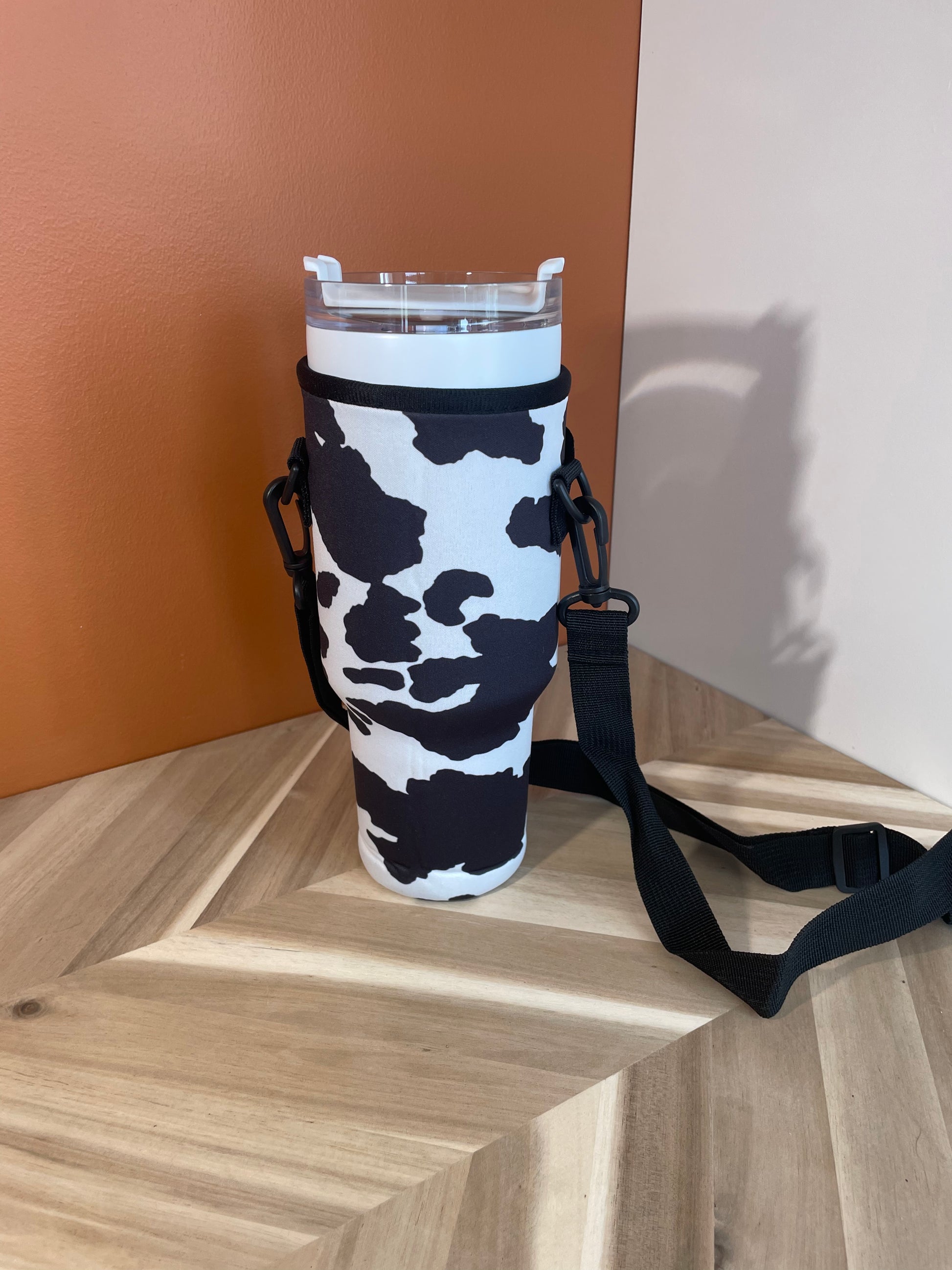 40 Oz Tumbler Sleeve in Black